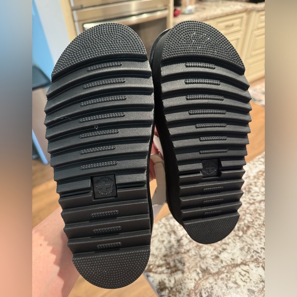 Doc Martens Sandals 🤍 - Picture 10 of 12